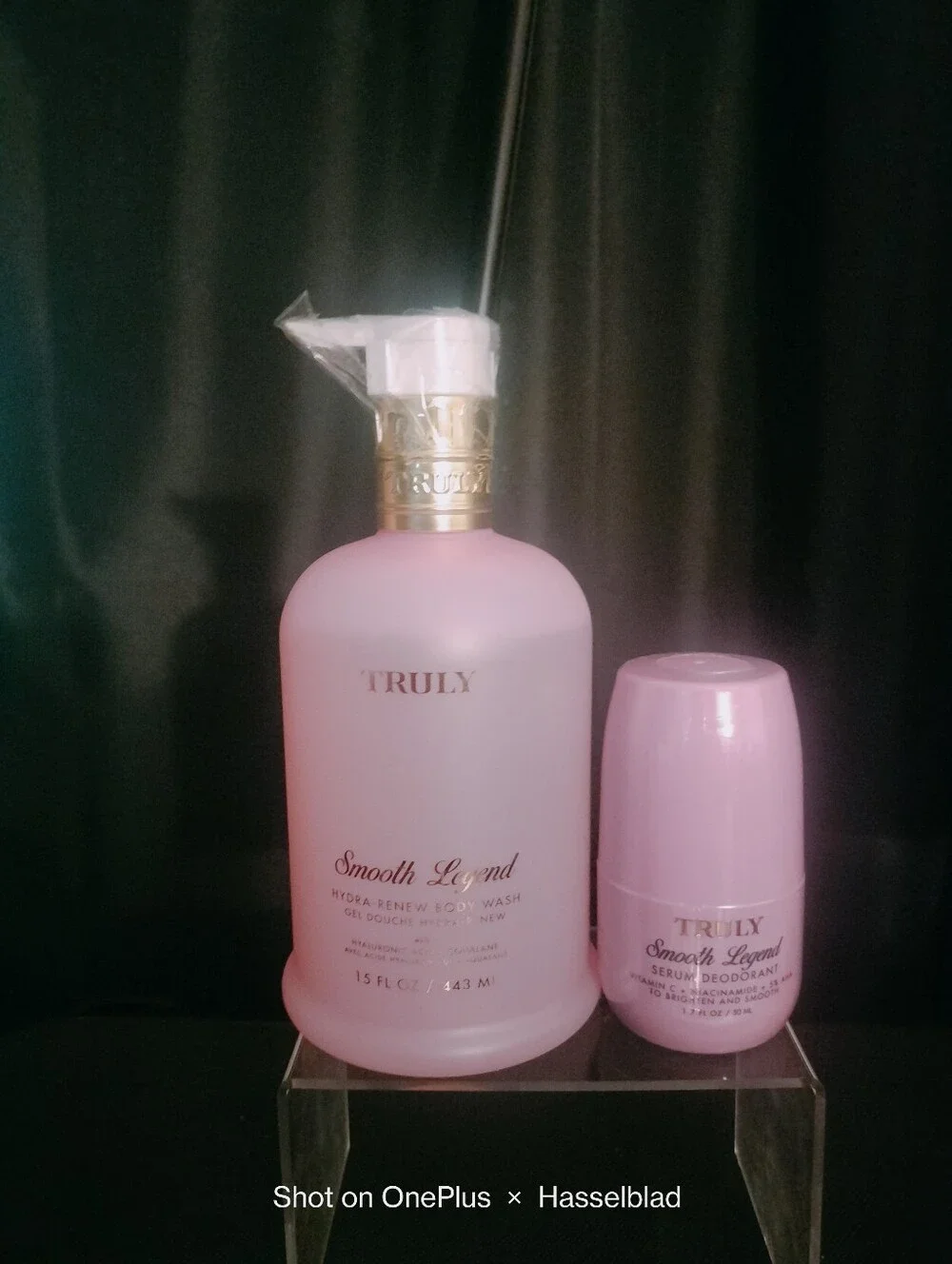 TRULY Pink Smooth Legend Hydra-Renew Body Wash & Serum Deodorant Set